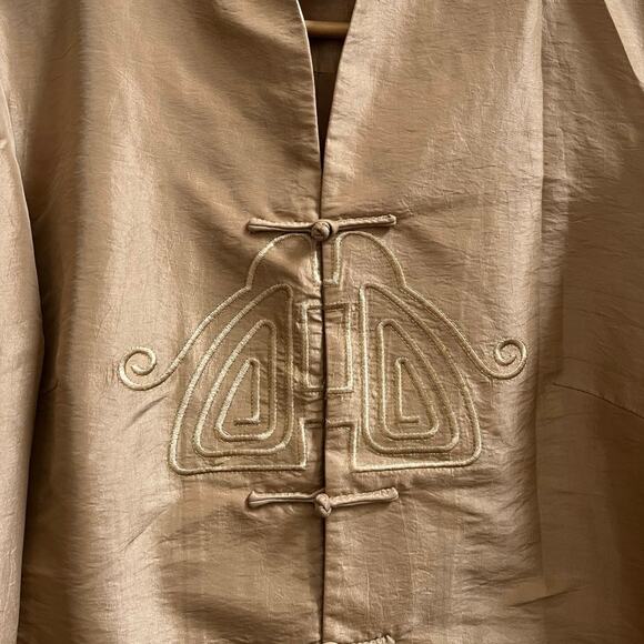 Mirasol Flaw Gold Lightweight Tang Jacket Silk Lined Size Small Asian Style - Picture 7 of 14